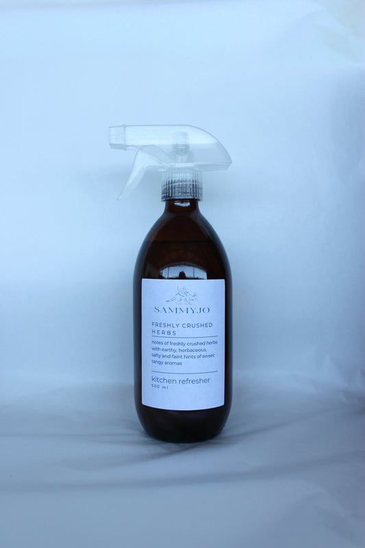Freshly Crushed Herbs Kitchen Refresher spray 500ml